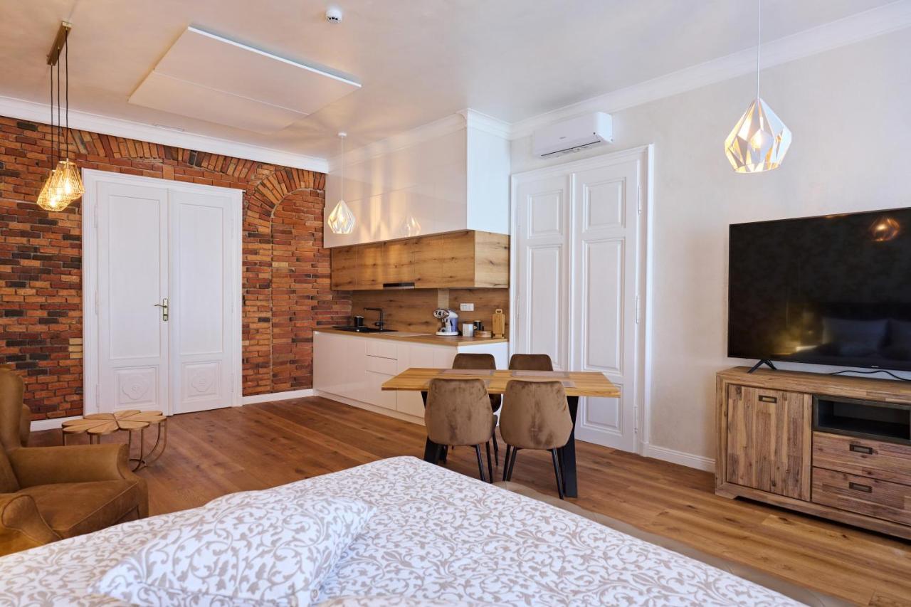 Hisa Ancka, Boutique Hotel & Maja Rooms Словень-Градец Экстерьер фото